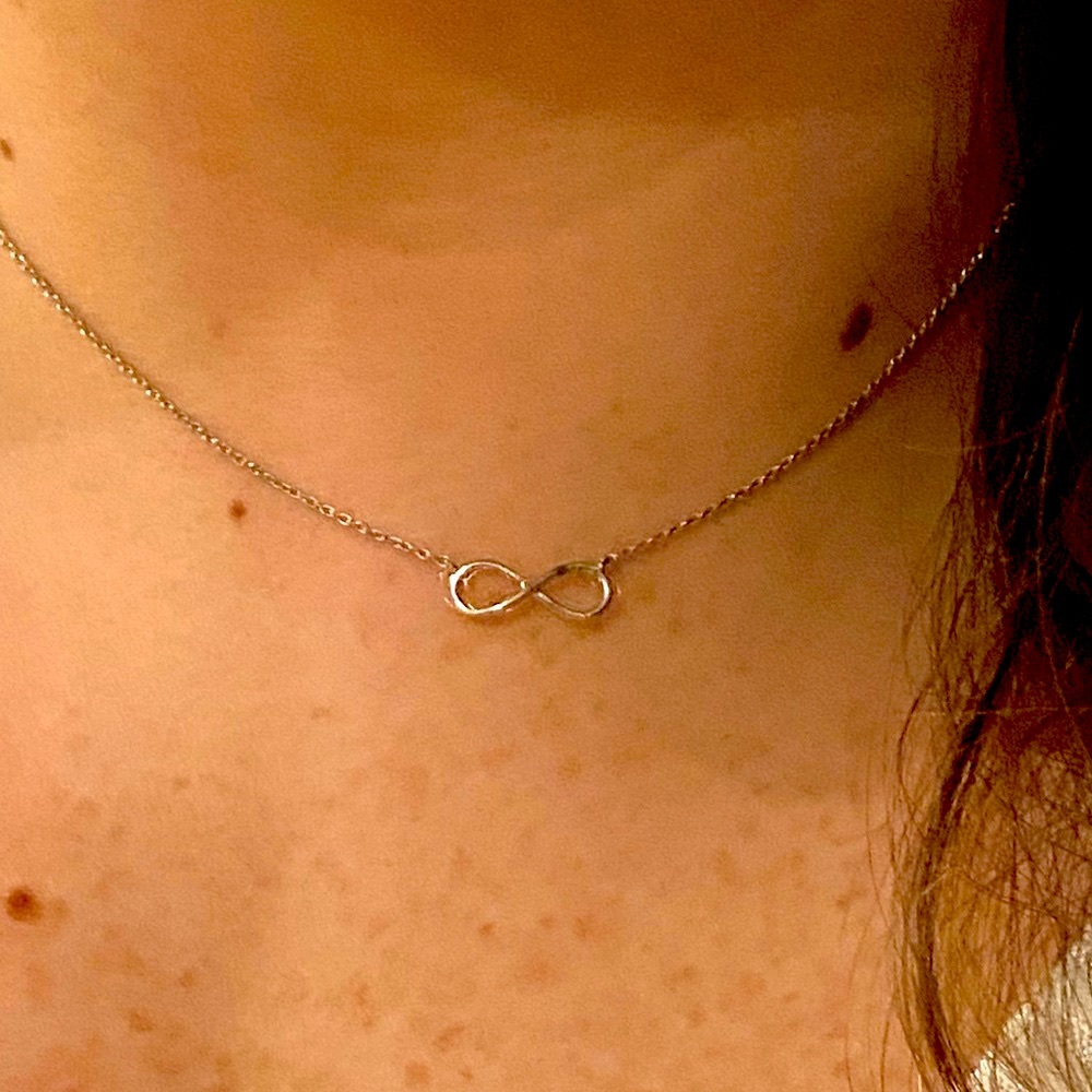 Dainty Infinity Necklace